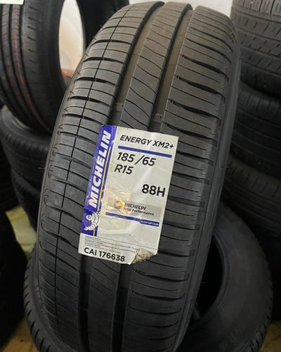 18565R Michelin Energy XM2+