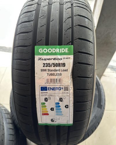 235-50R19 99W TUBELESS